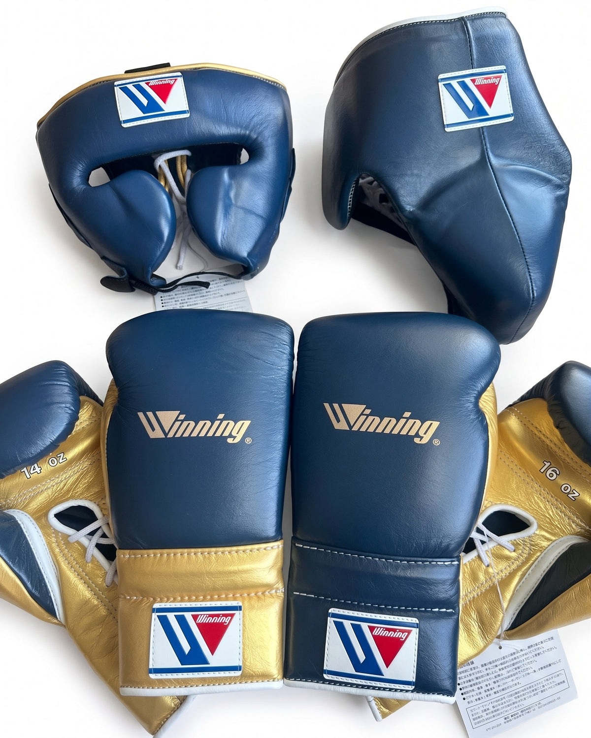 Navy boxing set with gold trim