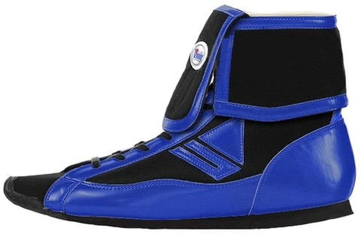 Winning RS-003 Mid-Cut boxing shoes in royal blue leather with black mesh and blue chevrons