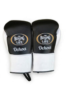 No Boxing No Life three-piece set split black and white: lace-up gloves, headgear and groin guard - palm and closure detail