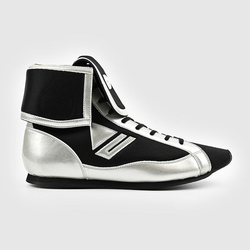 Close-up of the black mesh upper and silver-white trim on the Winning RS-100 boxing shoe