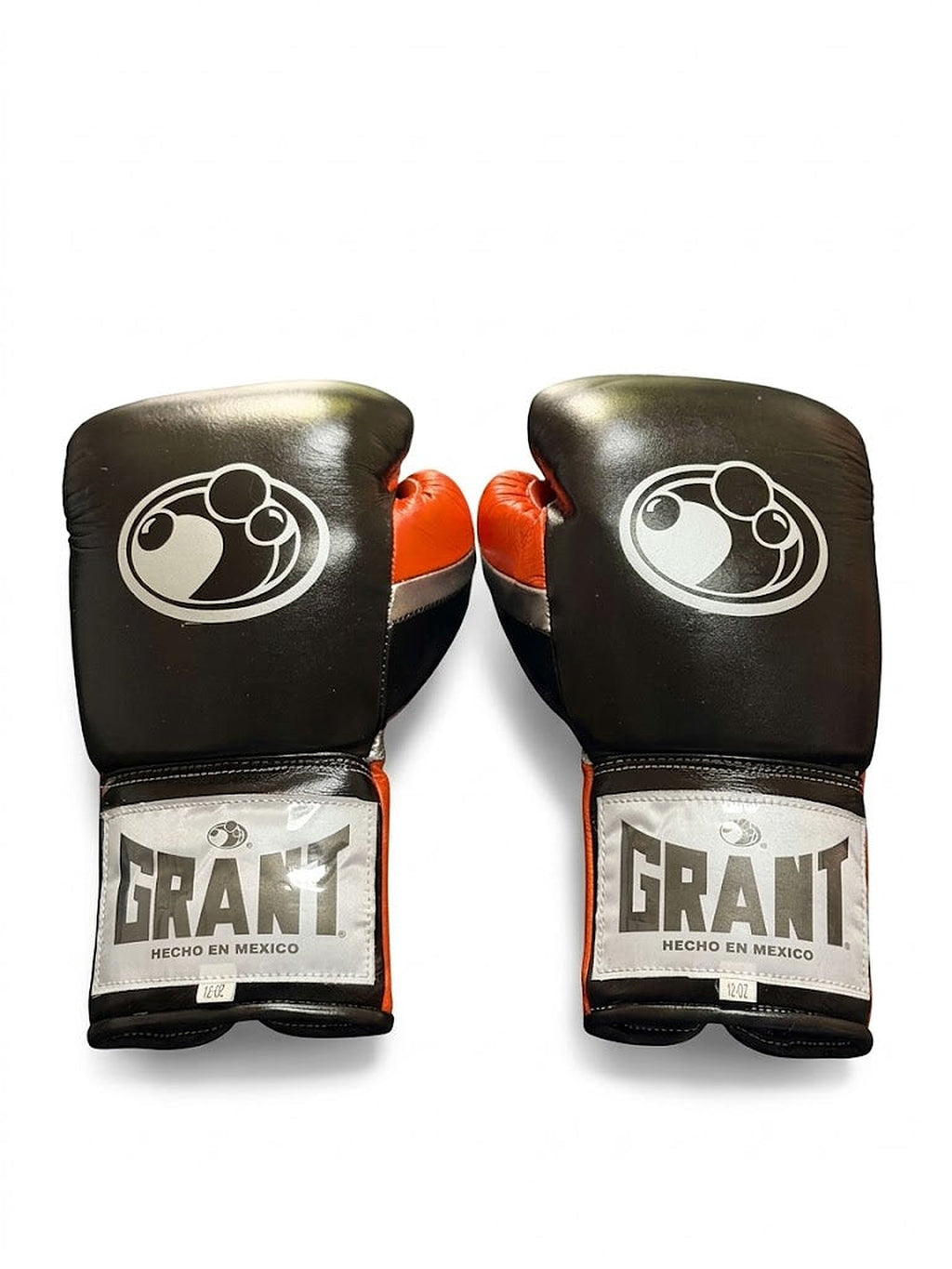 Grant boxing gloves with black back, high-visibility orange palm and black laces, lace-up style - palm and closure detail