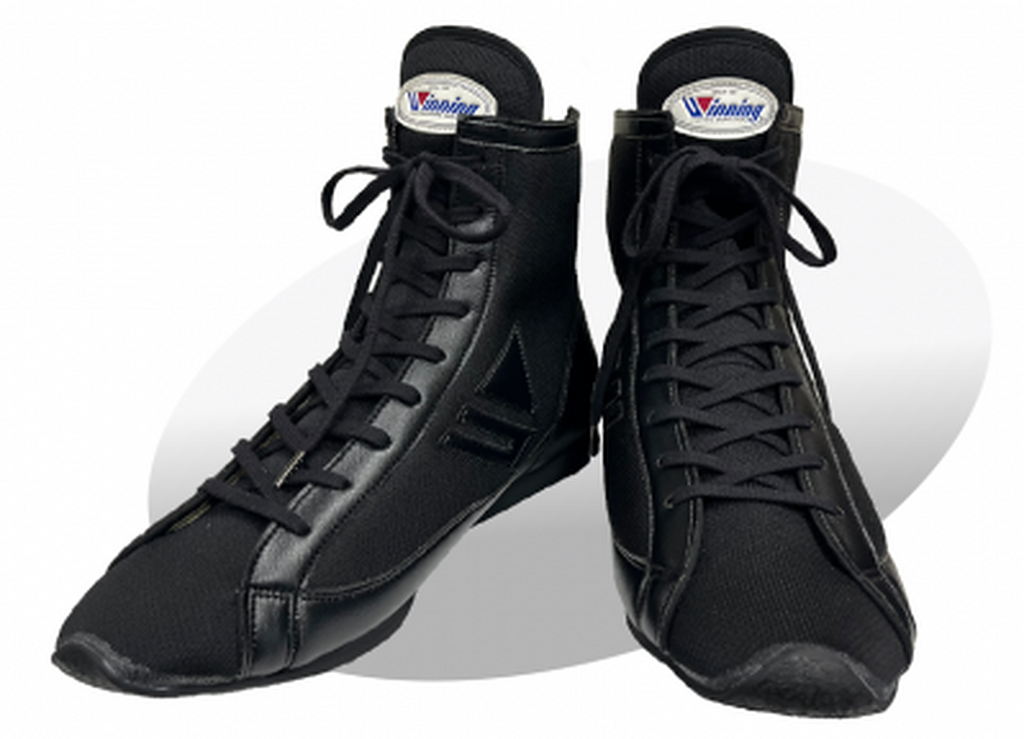 Winning RS-100 high-top boxing shoes in all black leather and mesh with black laces